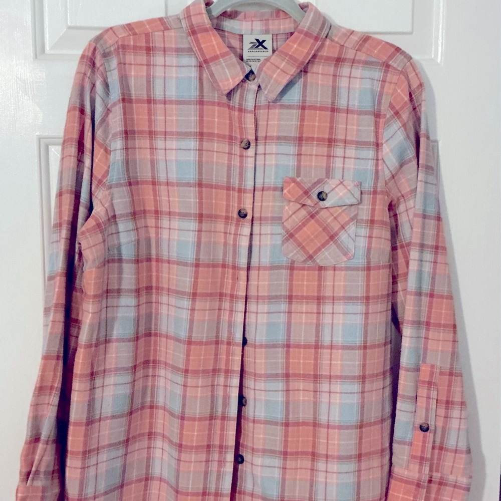 Women’s ZeroXposur Flannel Plaid Shirt - Size Large
